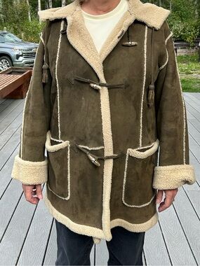 Women's Olive Suede & Shearling Toggle Coat- Cream Shearing Trim Made in 🇮🇹